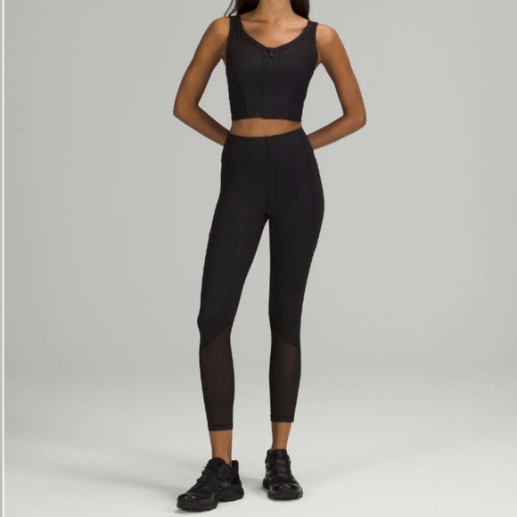 Lululemon Labs Zip Front Bra - Picture 4 of 10